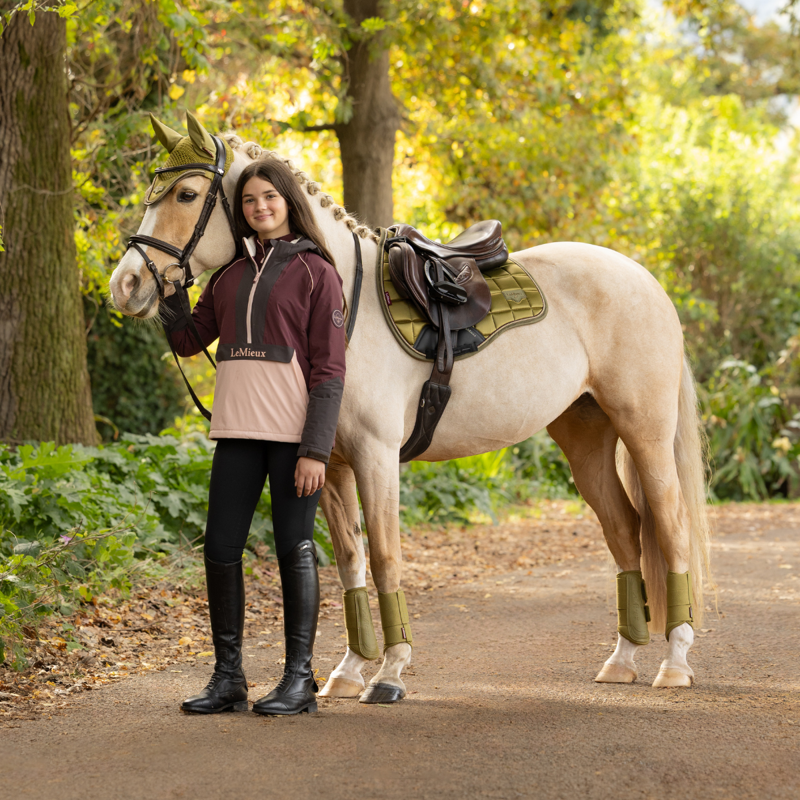 LeMieux Loire Classic GP Square - Gooseberry-1