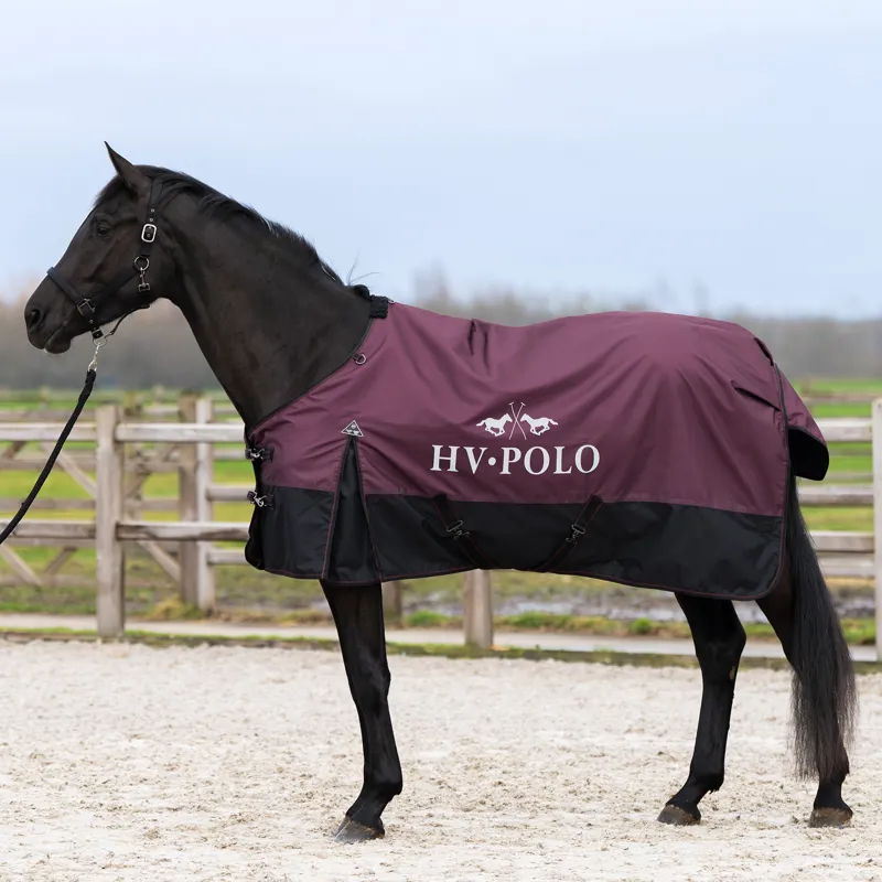 HV Polo Essential 200g Turnout Rug - Wine