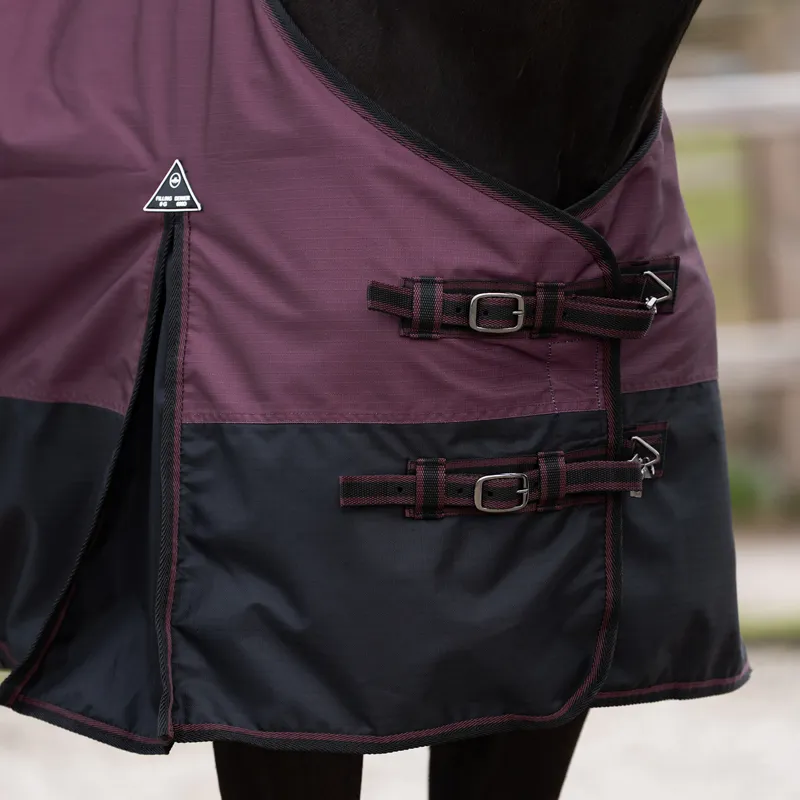 HV Polo Essential 200g Turnout Rug - Wine-2