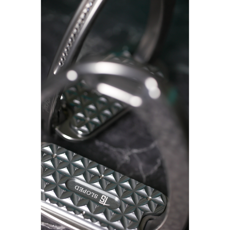 Tech Stirrups Children's Venice Sloped Evo Swarovski Safety Stirrups Untamed Collection Leopard Stirrups - Titanium/Night-4