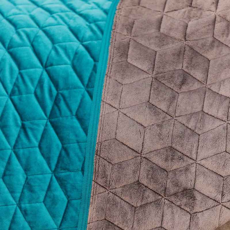 Kentucky Velvet Show Rug - Emerald-2