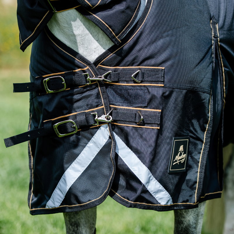 Mackey Lugnaquilla Half Neck Heavyweight Turnout Rug - Black/Gold-6