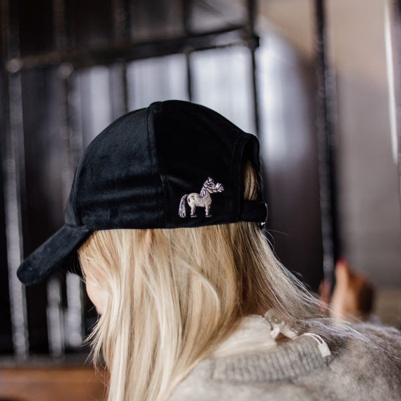 Kentucky Velvet Sammy Cap - Black-3