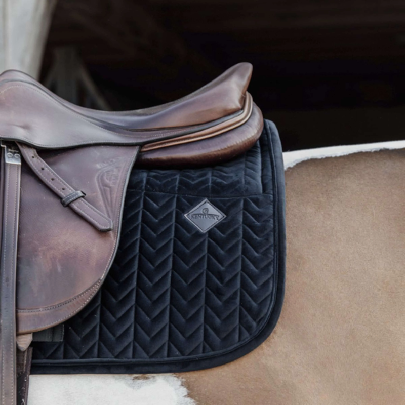Kentucky Skin Friendly Velvet Jumping Saddlepad Full - Black-2