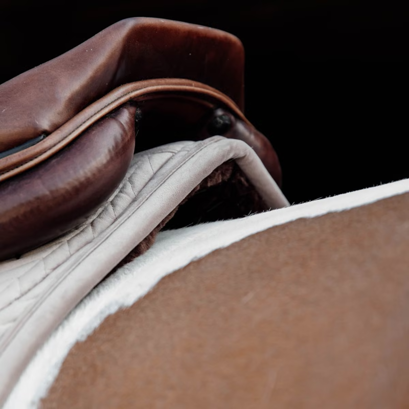 Kentucky Skin Friendly Velvet Jumping Saddlepad Full - Beige-2