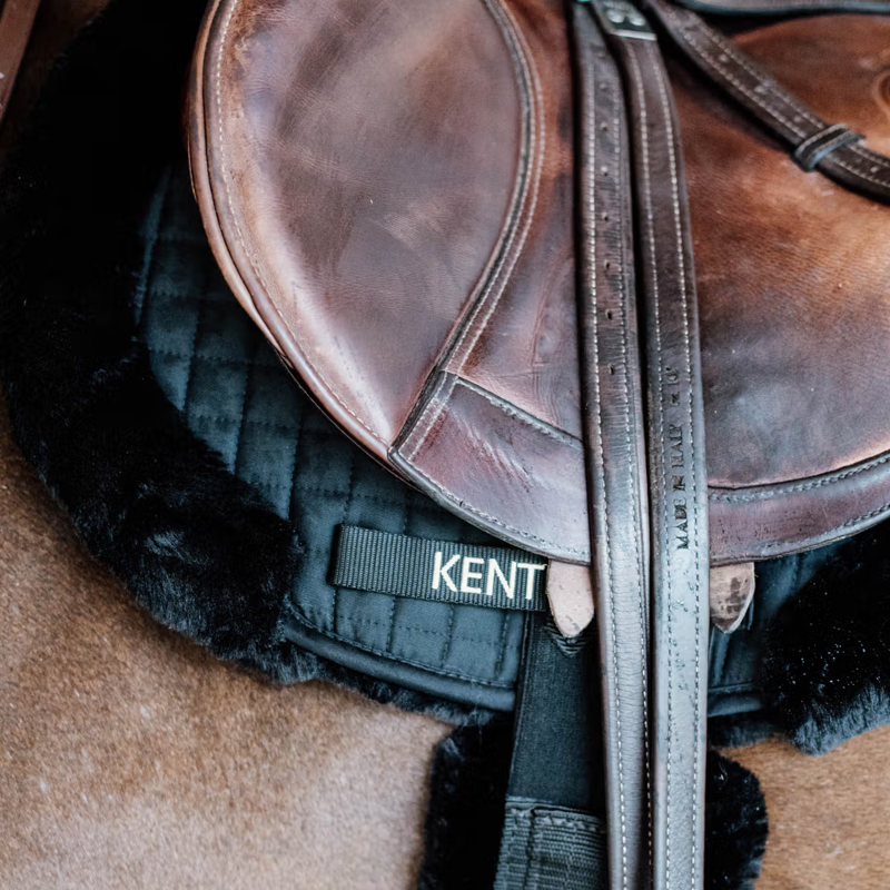 Kentucky Vegan Sheepskin Hunter Jumping Numnah - Black-2