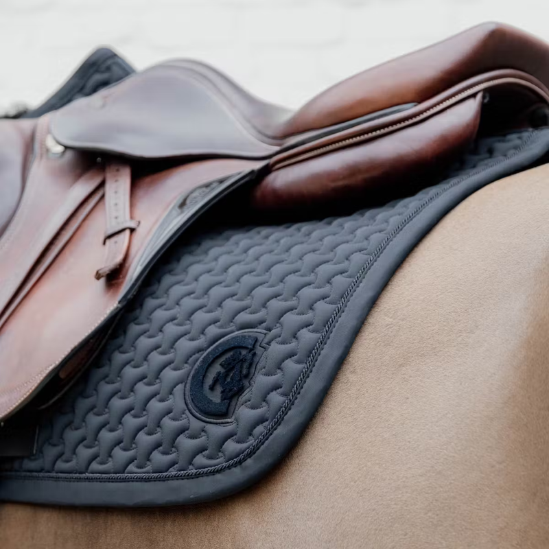 Kentucky Plaited 3D Logo Show Jumping Saddlepad Full - Black-2