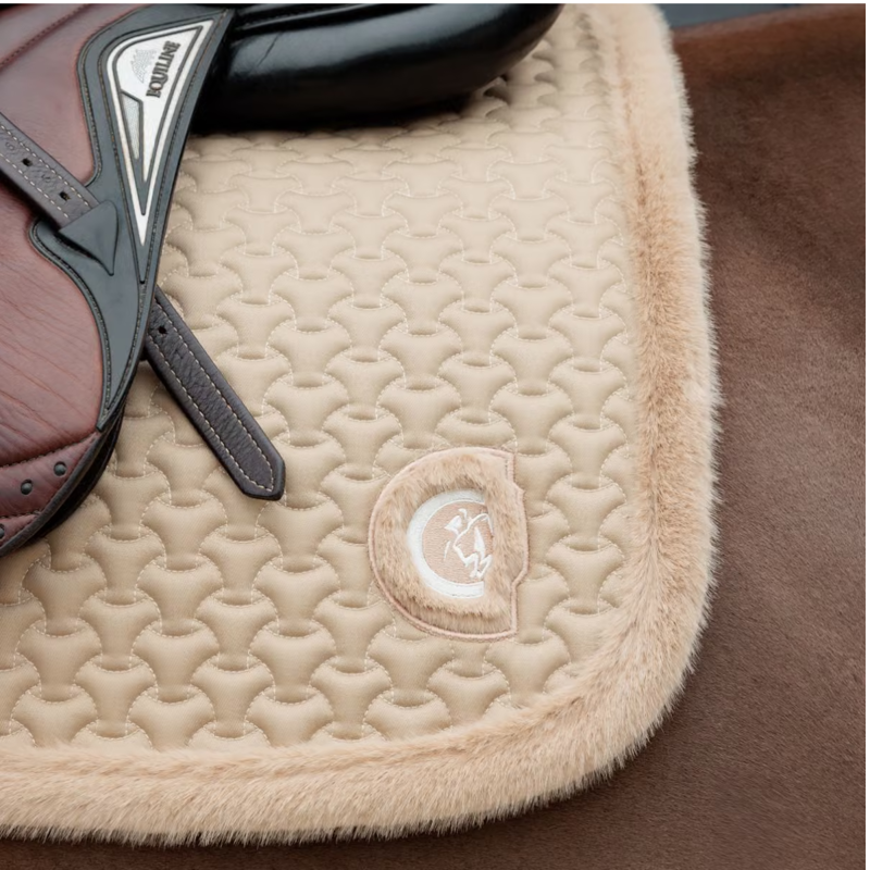 Kentucky Fake Fur Plaited Quilt Jumping Saddlepad Full - Beige-2