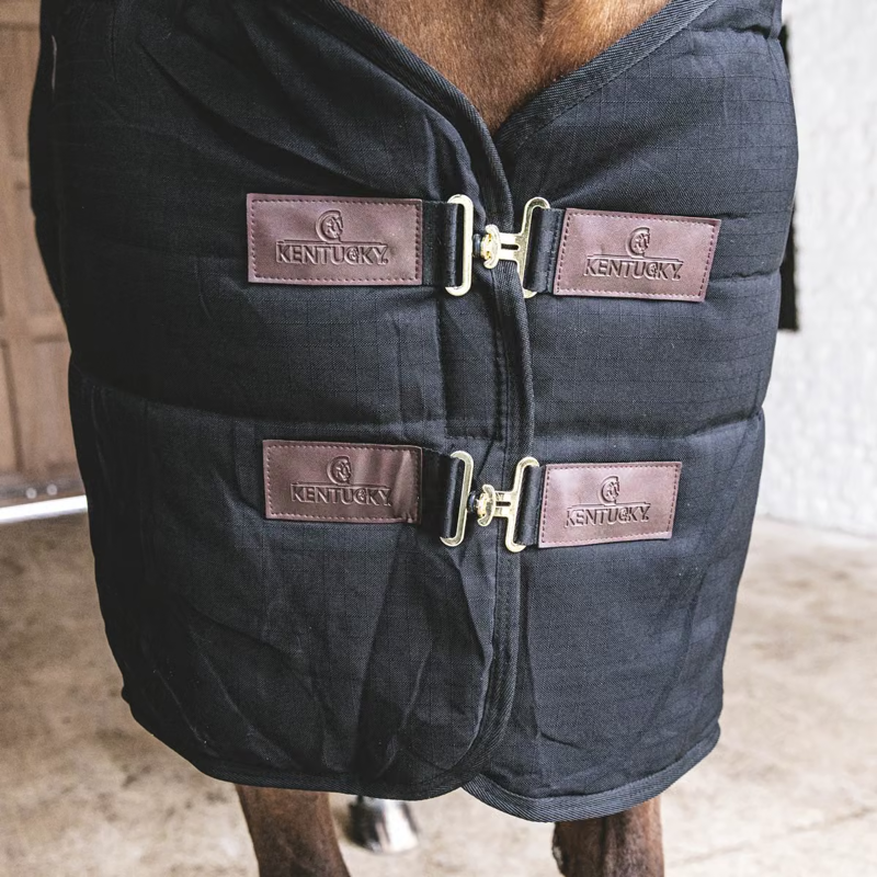 Kentucky Classic 300g Stable Rug - Black-3