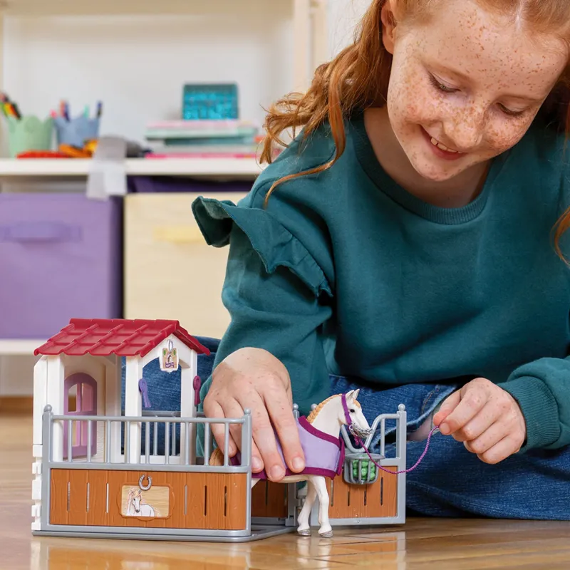 Schleich Horse Stall with Lusitano Mare-1