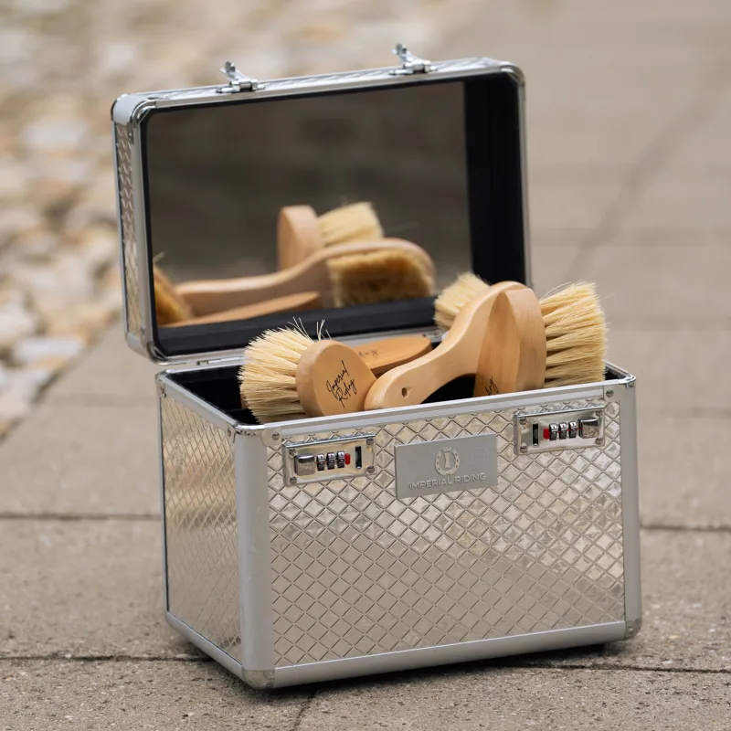 Imperial Riding IRHShiny Grooming Box - Silver-2