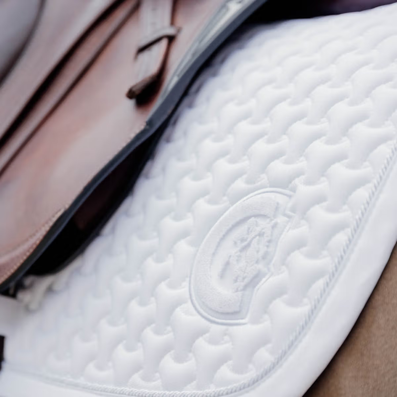 Kentucky Plaited 3D Logo Show Jumping Saddlepad Full - White-3