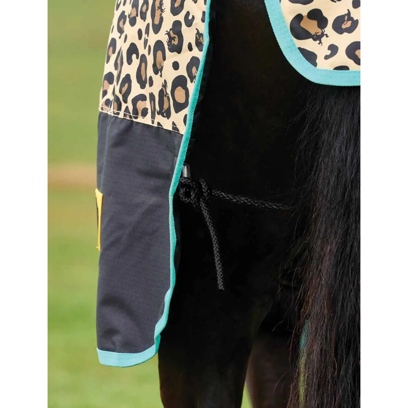 Saxon Defiant 600D Combo Neck Medium Turnout Rug - Leopard Print-4