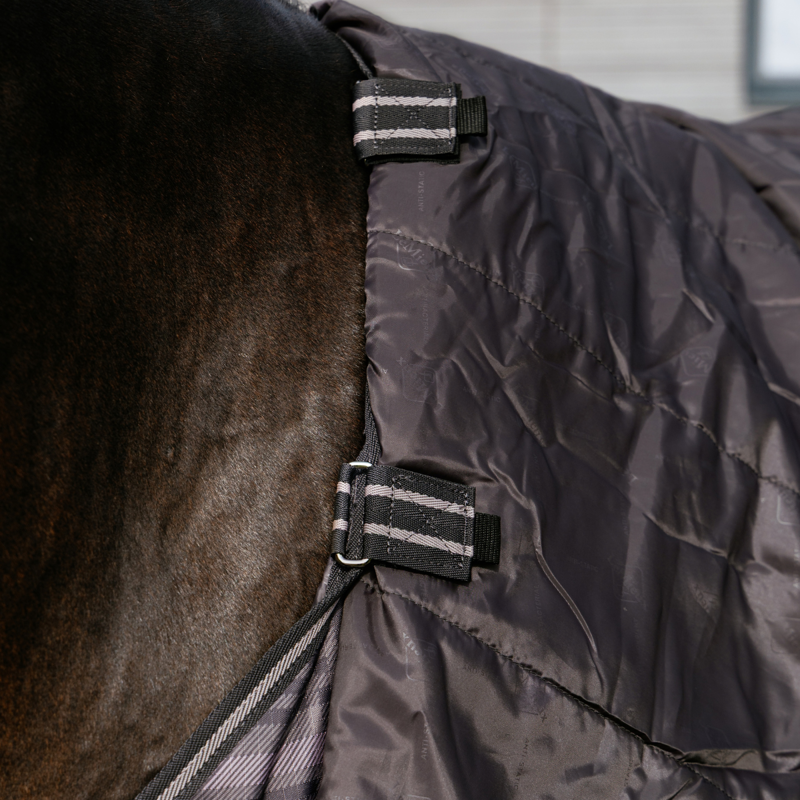 LeMieux Arika Check 200g Turnout Rug - Cocoa-4
