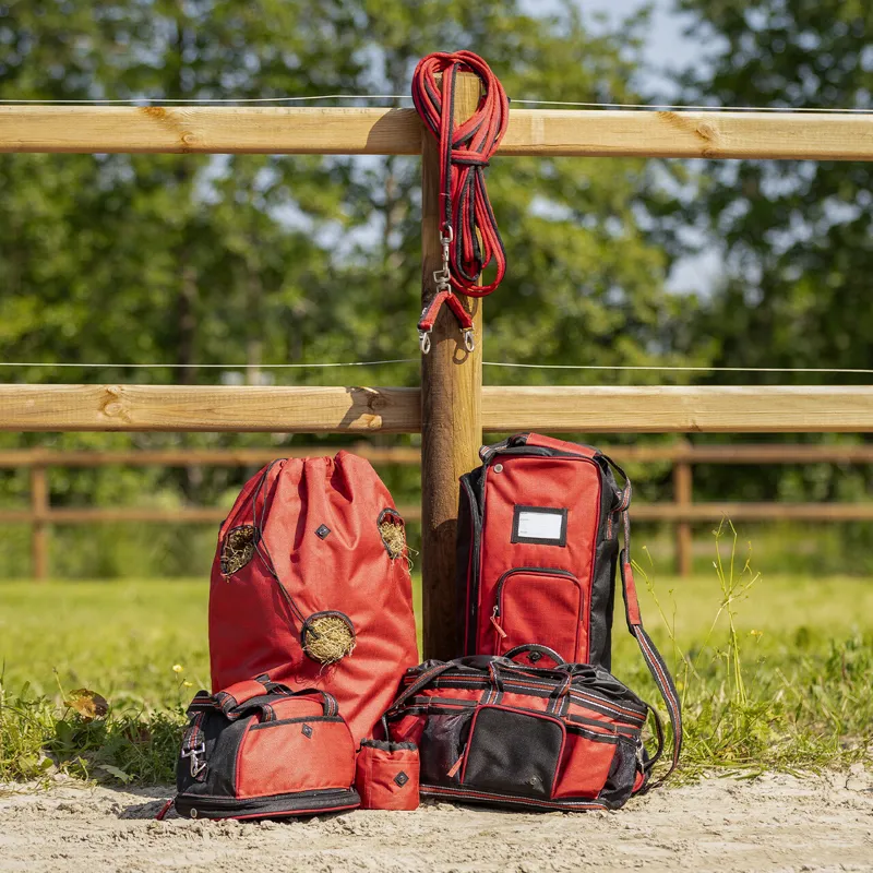 QHP Grooming Bag Collection - Sunset Red-4