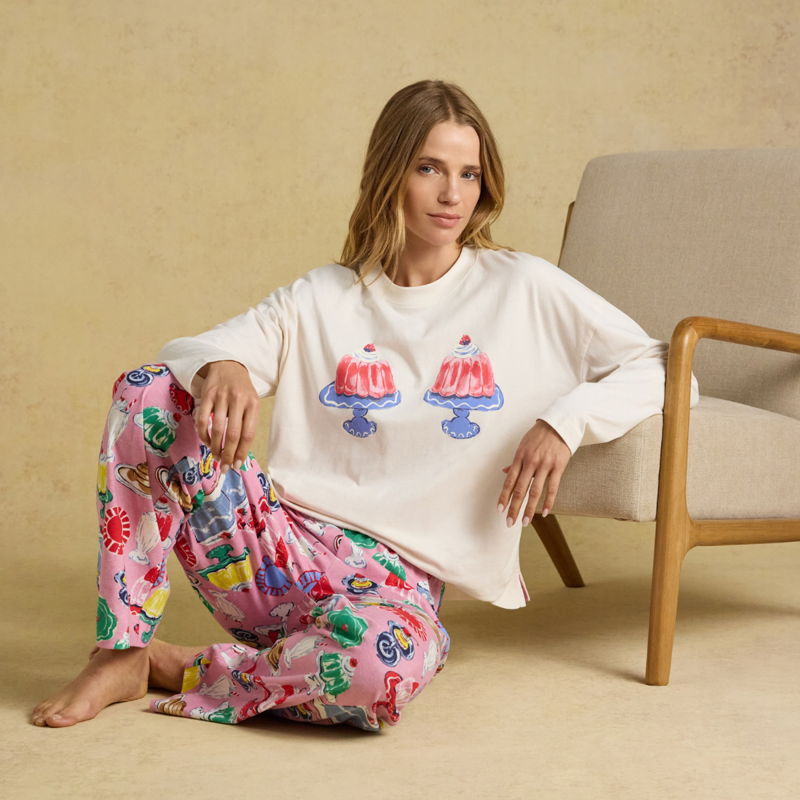Joules Ladies Lyla Pyjamas - Cream/Pink Puddings Print-6