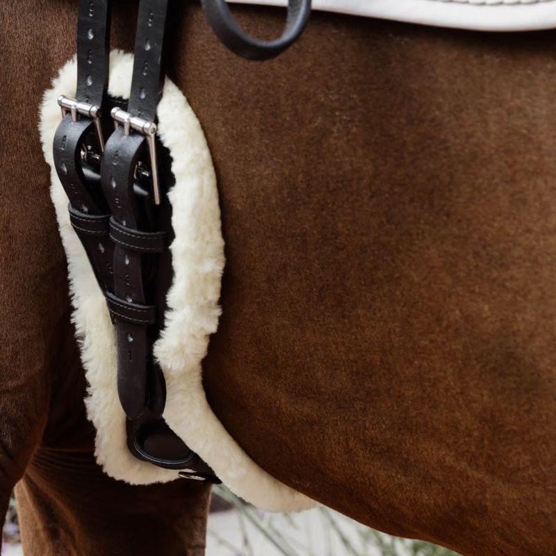 Kentucky Sheepskin Anatomic Short Girth - Black-5