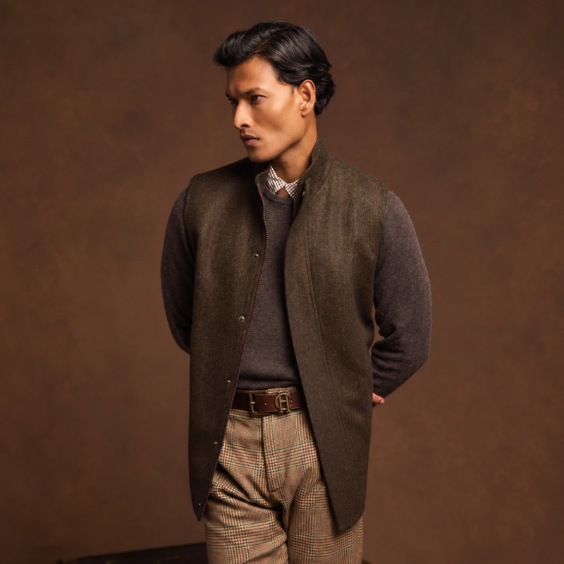 Holland Cooper Men's Country Classic Tweed Gilet - Chocolate Herringbone