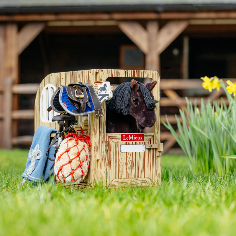 LeMieux Toy Pony Wooden Stable Set-9