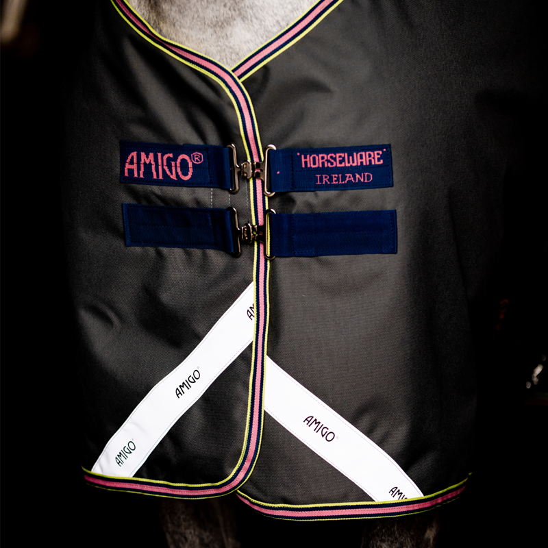 Horseware Amigo Bravo 12 0g Light Turnout Rug - Shadow/Navy/Rose-9