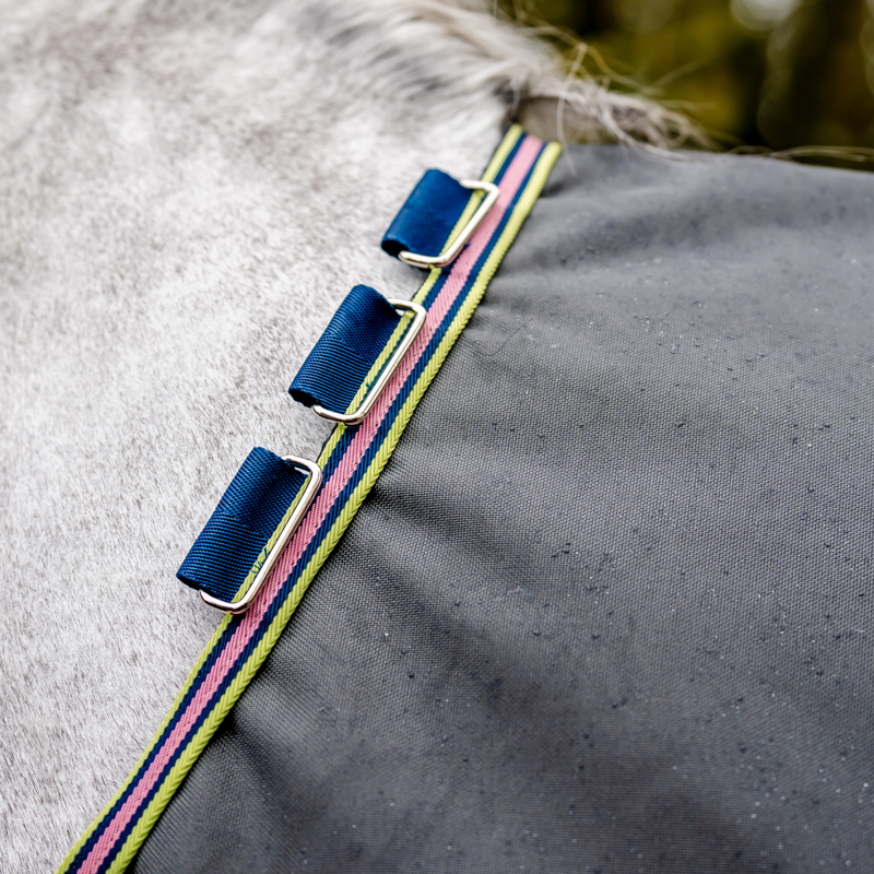 Horseware Amigo Bravo 12 0g Light Turnout Rug - Shadow/Navy/Rose-8