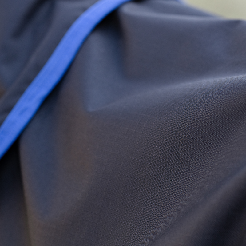 Horseware Amigo Ripstop 900D Petite 0g Turnout Rug - Black/Classic Blue-2