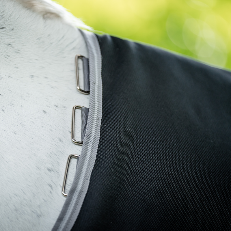 Horseware Amigo Bravo 12 Original 100g Turnout Rug - Black/Titanium Grey Silver-5