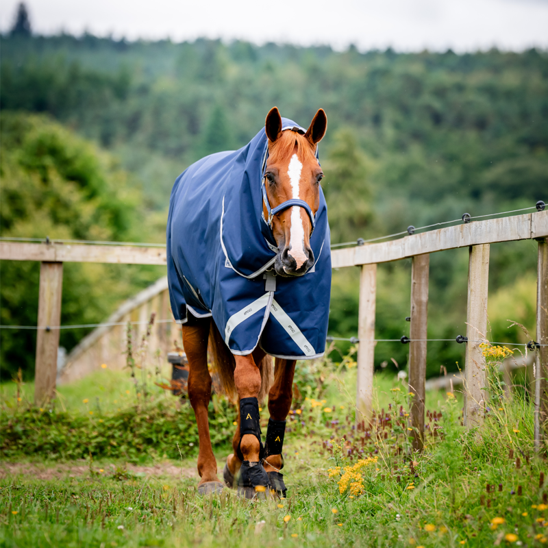 Horseware Amigo Bravo 12 Plus Bundle Turnout Rug - 50g Outer with 100g and 200g Liner - Navy/Titanium Grey Silver-2