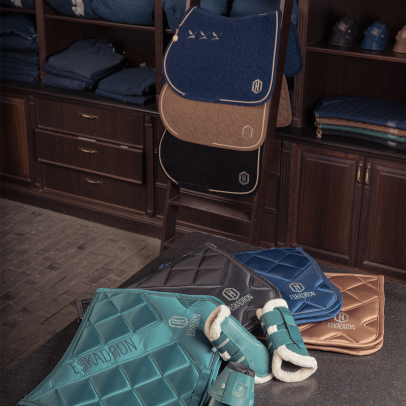 Eskadron Bicross Matt Gloss Saddlecloth Heritage AW24 - True Blue-1