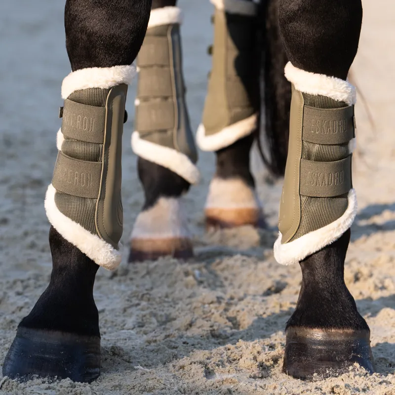 Eskadron Mesh Faux Fur Tendon Boots Classic Sports SS25 - Dusty Olive-1