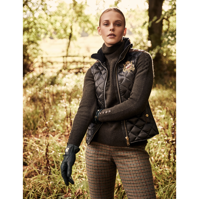 Holland Cooper Diamond Quilt Classic Gilet - Black-7