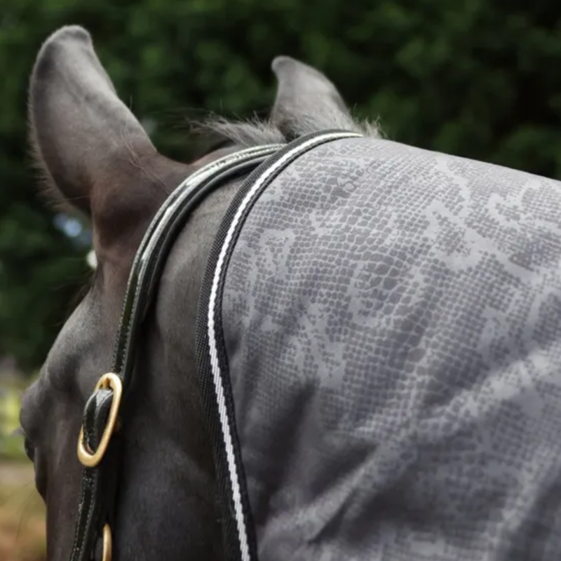 John Whitaker Kelsea 250g Combo Turnout Rug - Black Snake Print-2