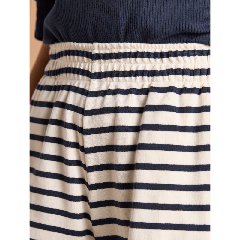 Joules Ladies Harbour Cotton Jersey Shorts - Creme-7