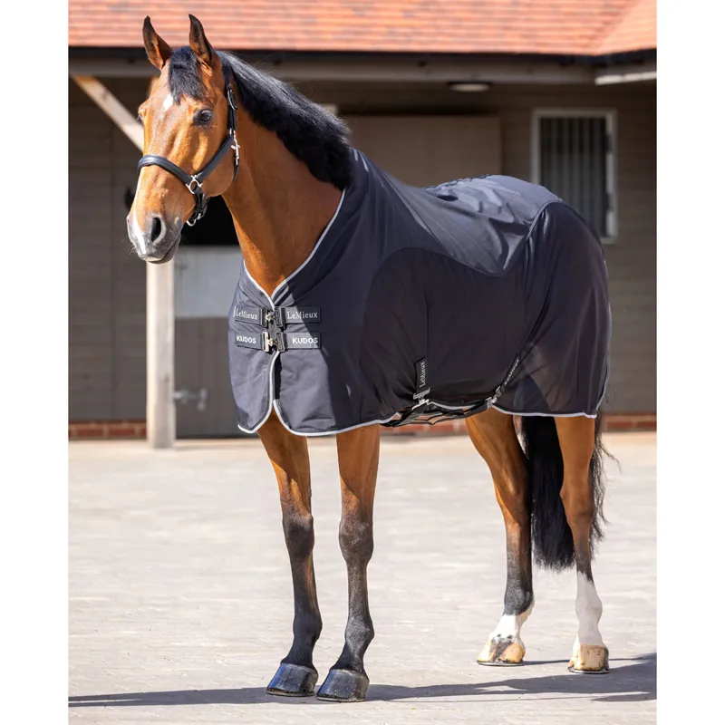 LeMieux Kudos Hybrid Cooler - Black-1