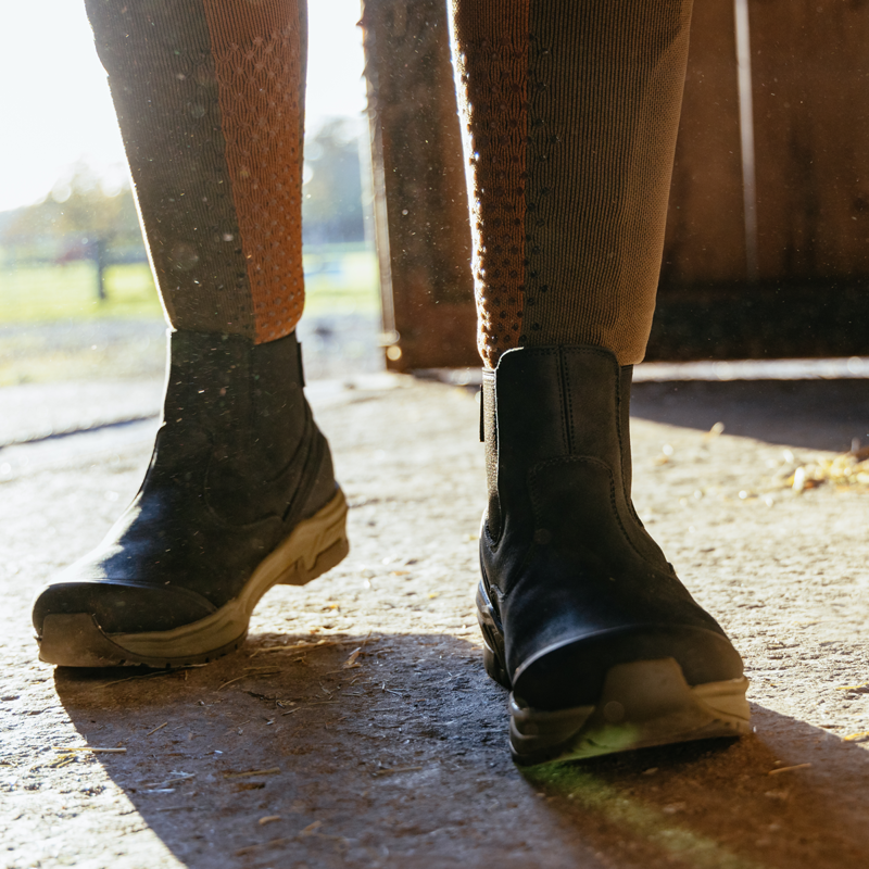 LeMieux Trex Waterproof Chelsea Boots - Black-5