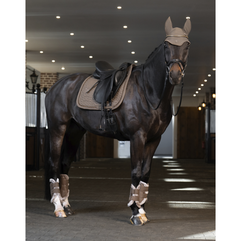 Eskadron Sparkle Jewel Saddlecloth Platinum SS25 - Smoky Taupe-4