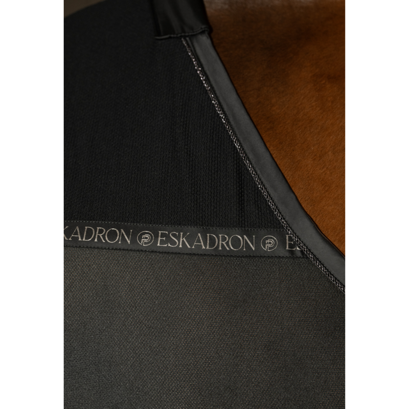 Eskadron Pro Cover Fly Rug Platinum SS25 - Black-2