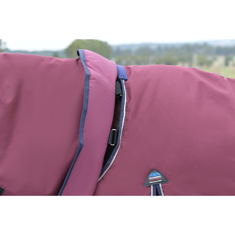 WeatherBeeta ComfiTec Essential Turnout Detach-A-Neck 50g Rug - Burgundy/Navy-3