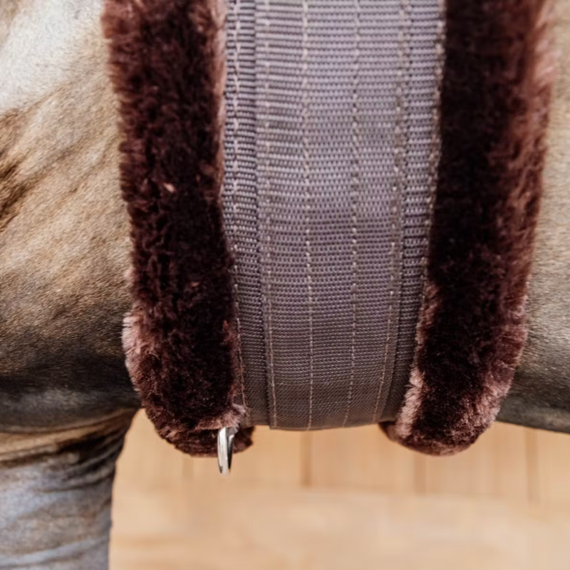 Kentucky Sheepskin Girth - Brown-4