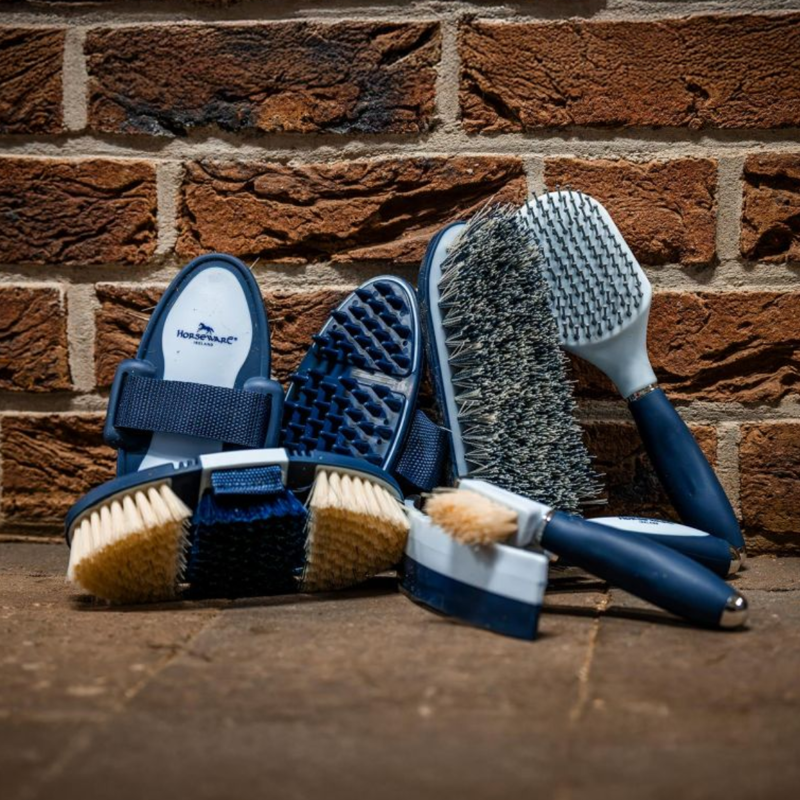 Horseware Newmarket Grooming Brush Set - Witney Navy-1