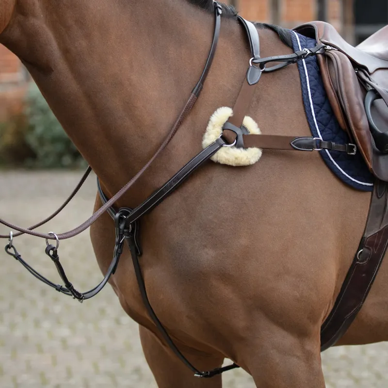 Mark Todd 5 Point Breastplate - Havana