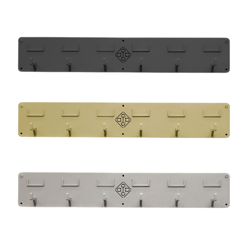 Grooming Deluxe Bridle Hanger 6 Hooks and Name Tags