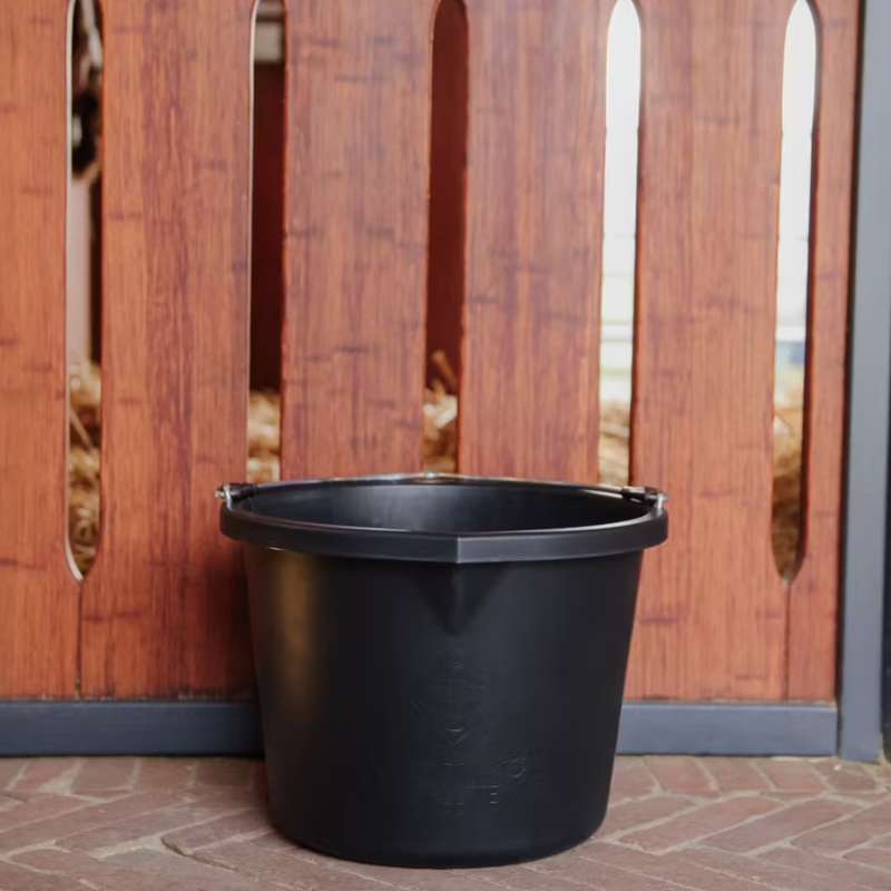 Grooming Deluxe Water Bucket 12L - Black-1