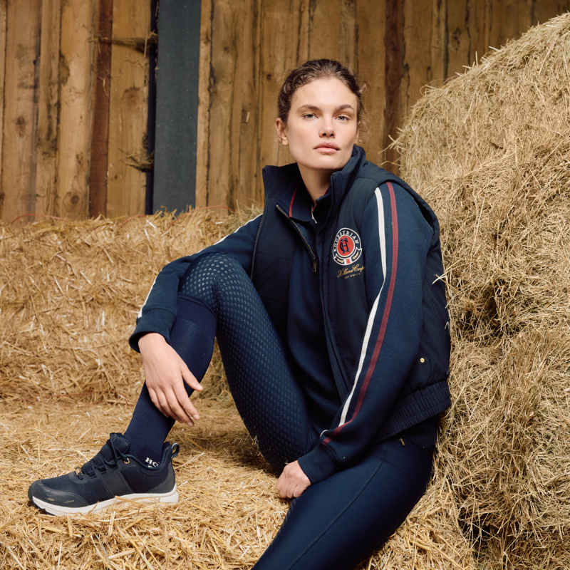 Holland Cooper Chiltern Team Gilet - Ink Navy-11