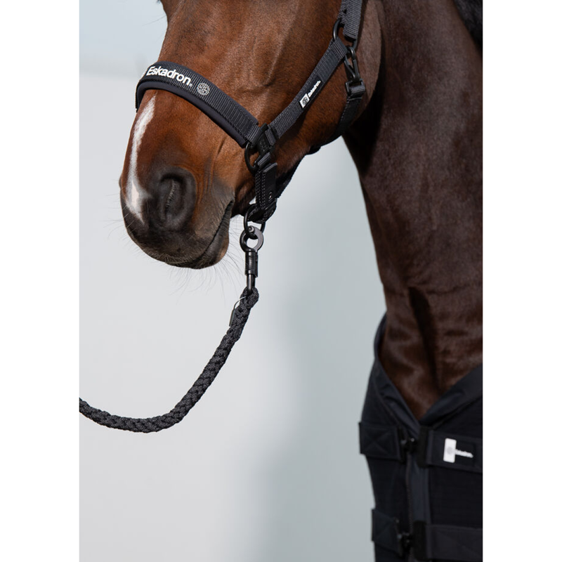 Eskadron Regular Panic Hook Leadrope Dynamic SS24 - Black-1