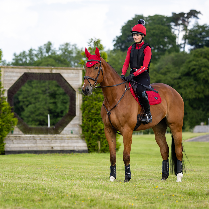 LeMieux Loire Close Contact Square - Chilli-3