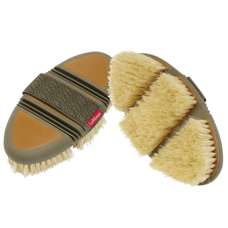 LeMieux Flexi Scrubbing Brush - Alpine