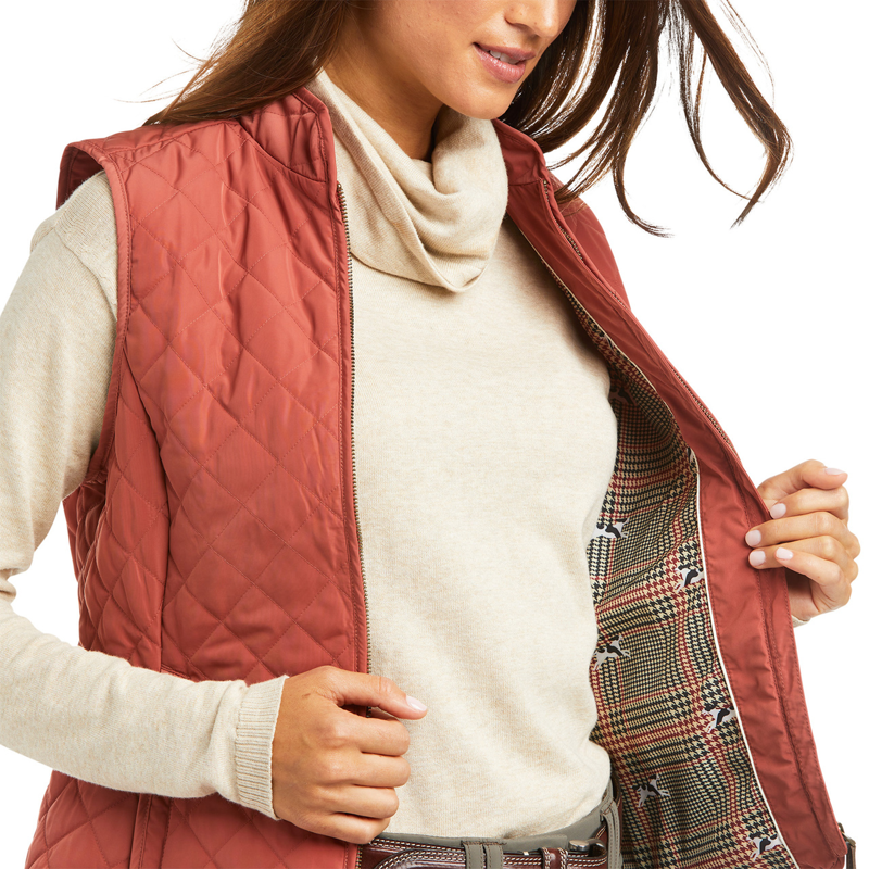 Ariat Women's Woodside Vest - Marsala-2