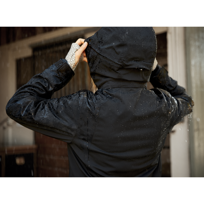 Ariat Women's Valor 2.0 Waterproof Jacket - Black/Camo-6