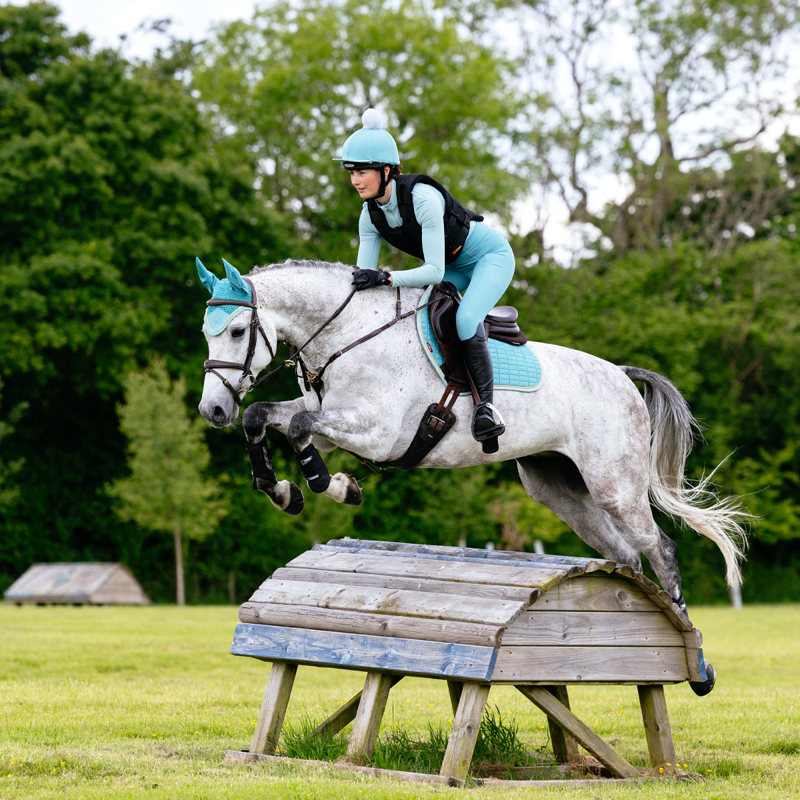 LeMieux Suede Close Contact Square - Lagoon-10